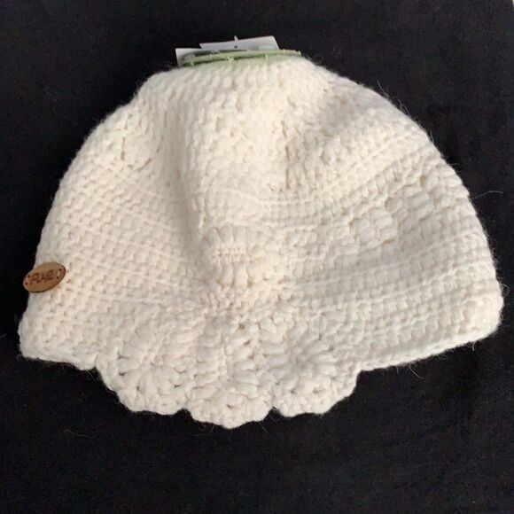 NWT FU-R brand beanie - Picture 2 of 4